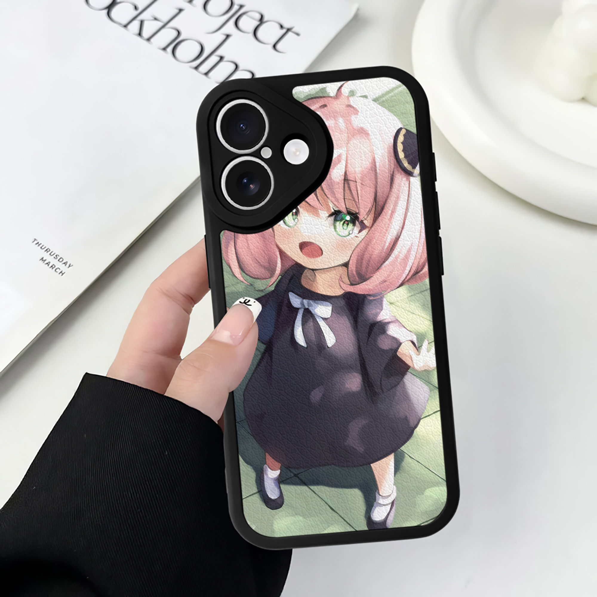 （画像用） SPY×FAMILY间谍家家酒 【iPhone 16シリーズ対応】シリコンスマホケース（レザー調） 材質：シリコン